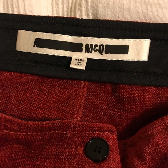 McQ by Alexander McQueen Major Patch-Pocket red mini skirt - Picture 5 of 9
